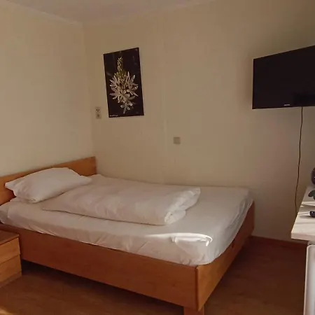 Ξενοδοχείο με διαμερίσματα Swiss - App.nelles Bad Füssing