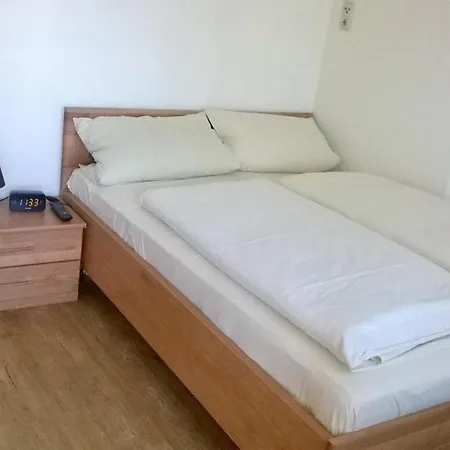 Swiss - App.nelles Aparthotel *